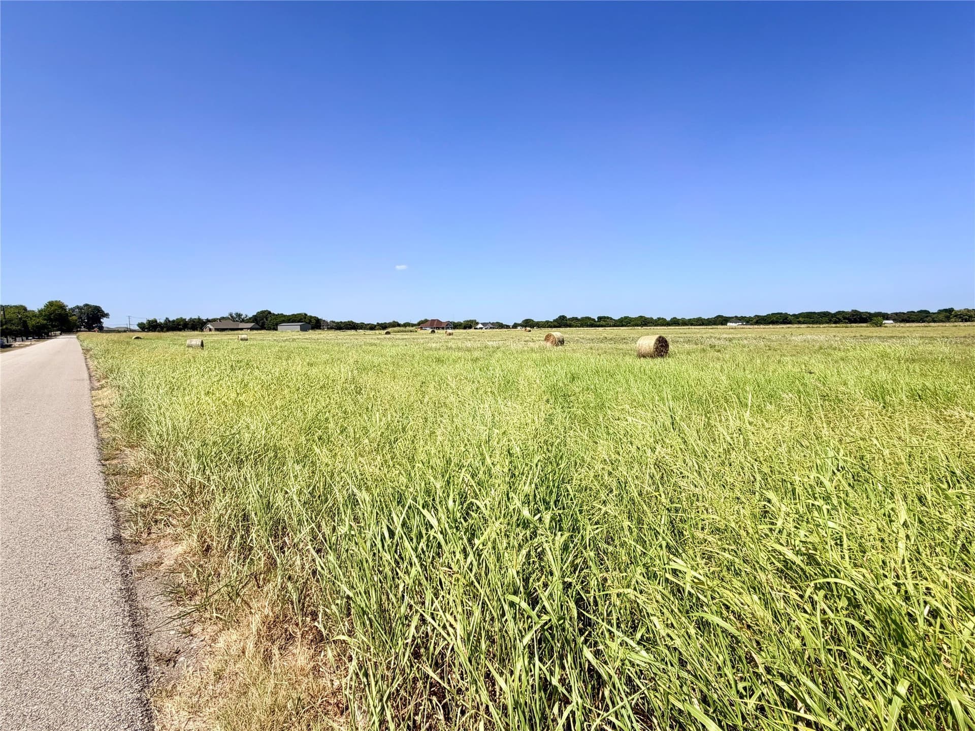 5.34 acres in Ellis County - photo 6