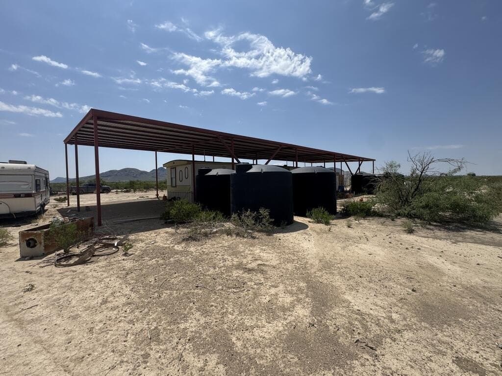 10 acres in Brewster County - photo 5