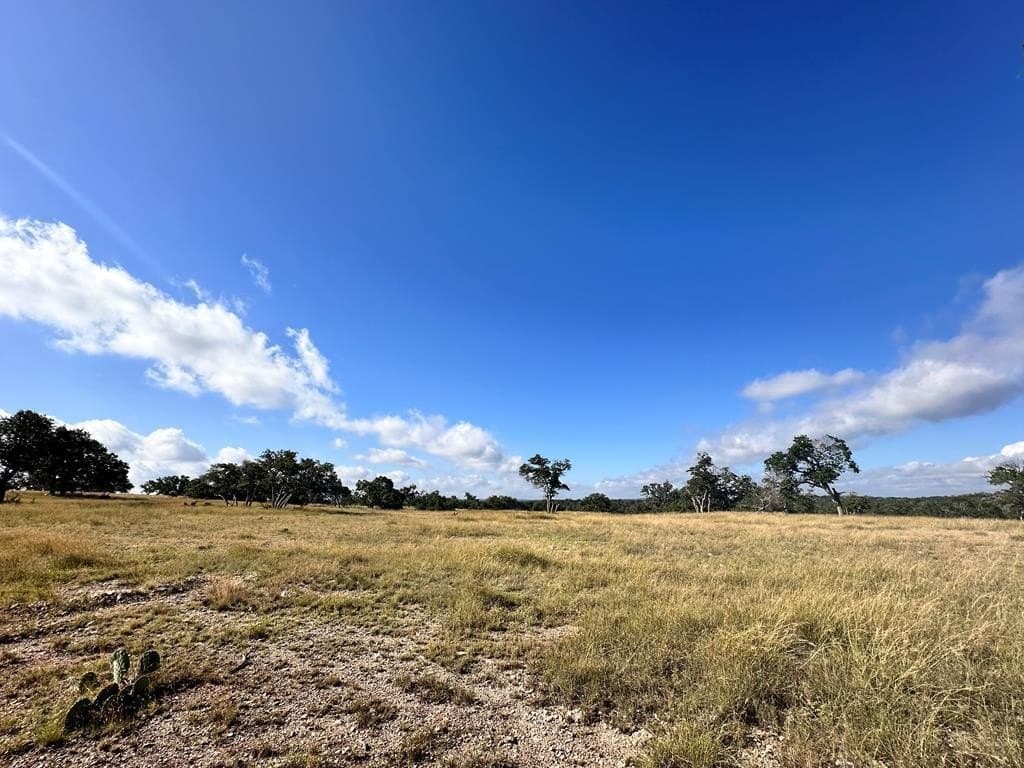 3.01 acres in Gillespie County - photo 8