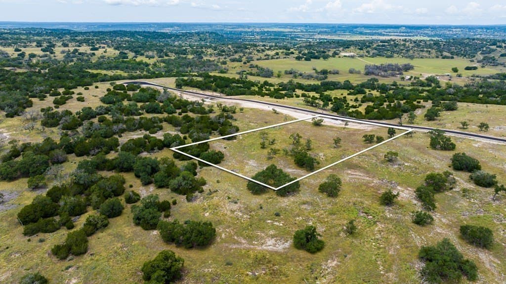 3.01 acres in Gillespie County - photo 15