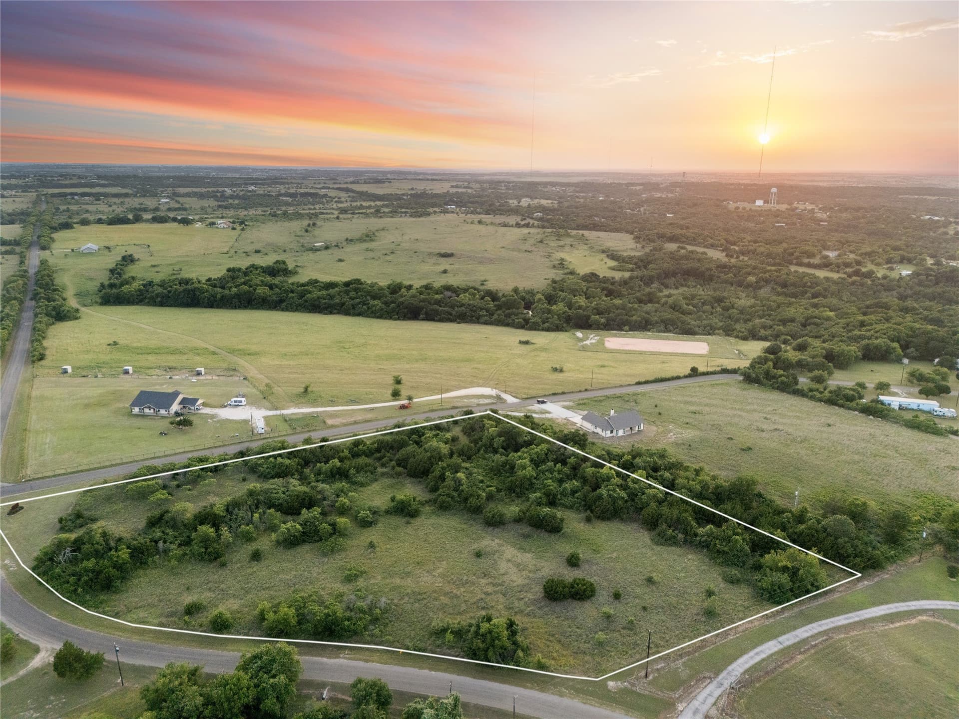 4.65 acres in McLennan County - photo 5