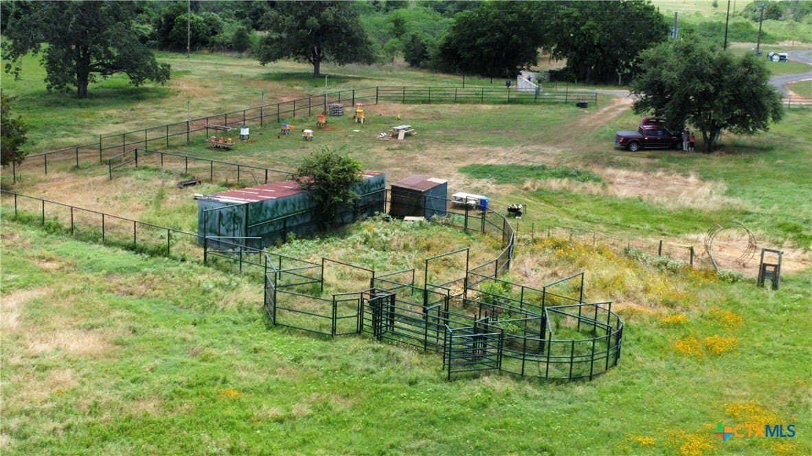 12.92 acres in Bastrop County