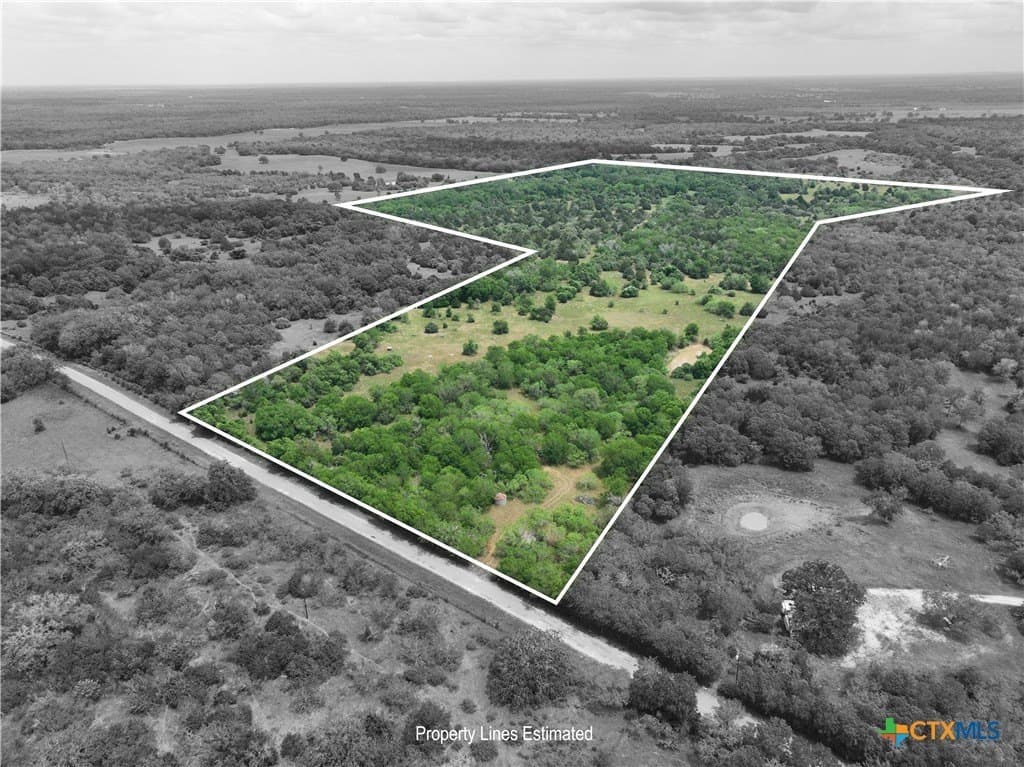 107.46 acres in Bastrop County gallery image 2