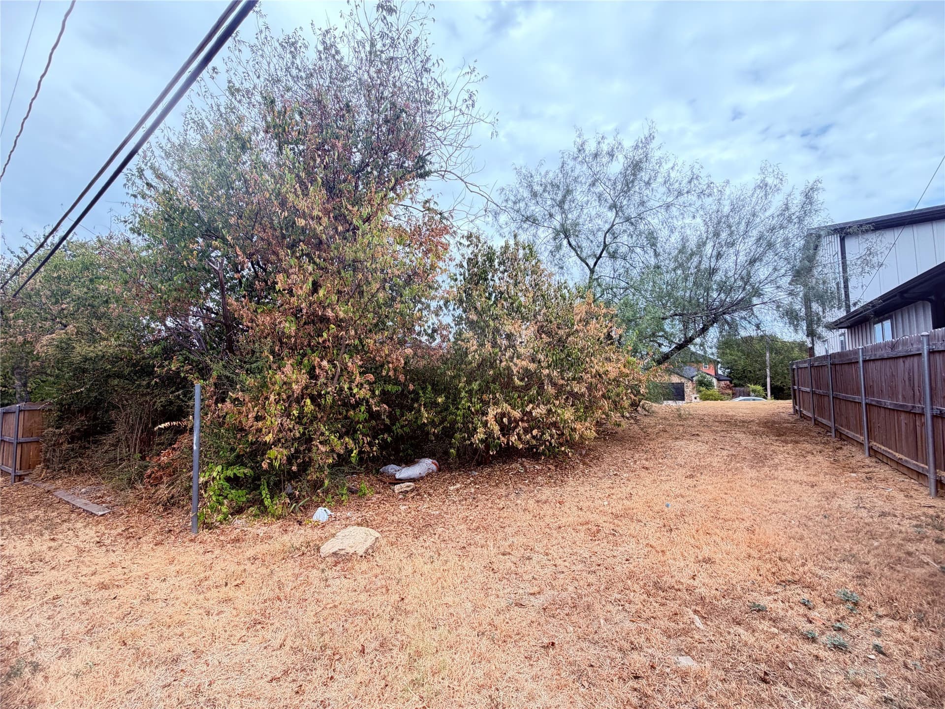 0.13 acres in Tarrant County - photo 4