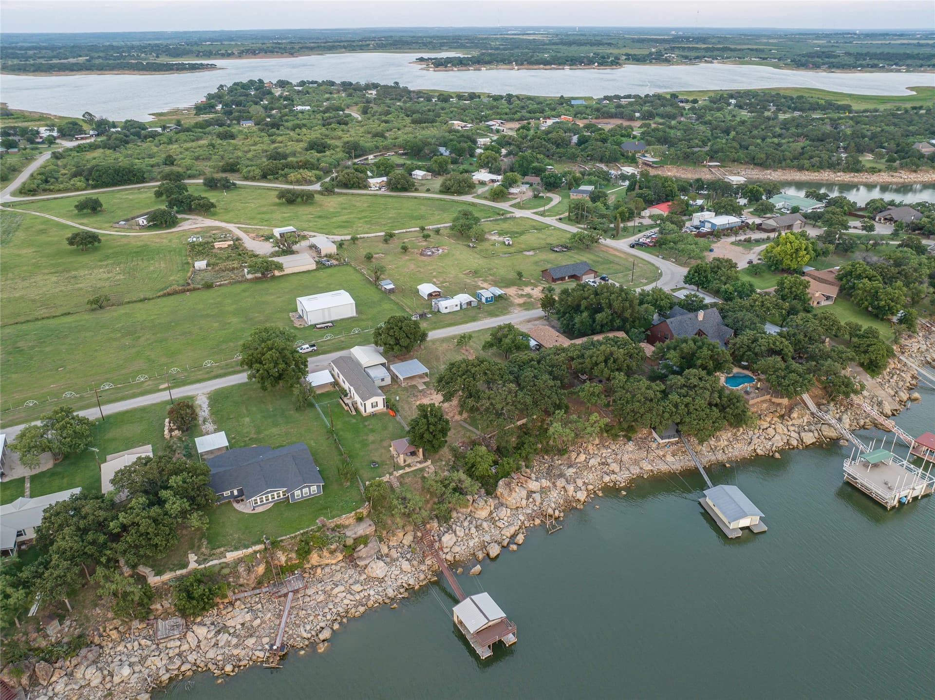 0.92 acres in Stephens County - photo 17