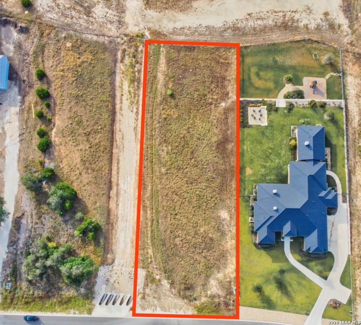 1.01 acres in Comal County - photo 2
