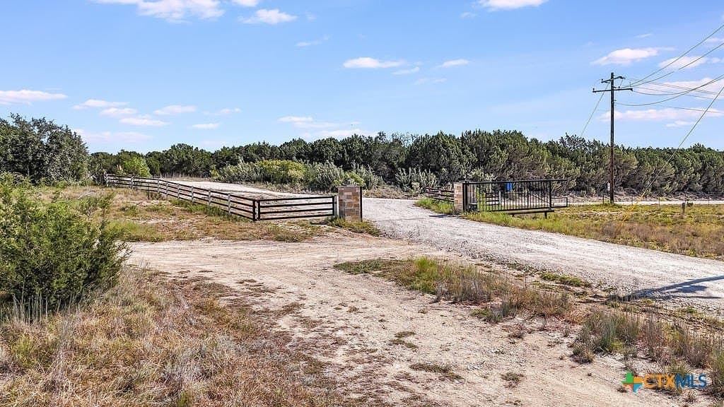 22.61 acres in Lampasas County - photo 17