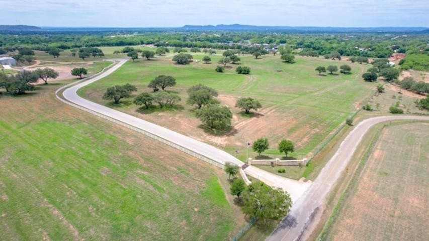 0.28 acres in Burnet County gallery image 2