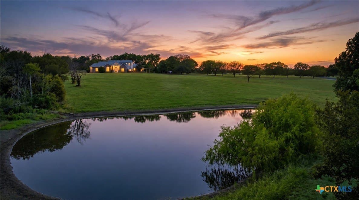 12.51 acres in McLennan County - photo 2