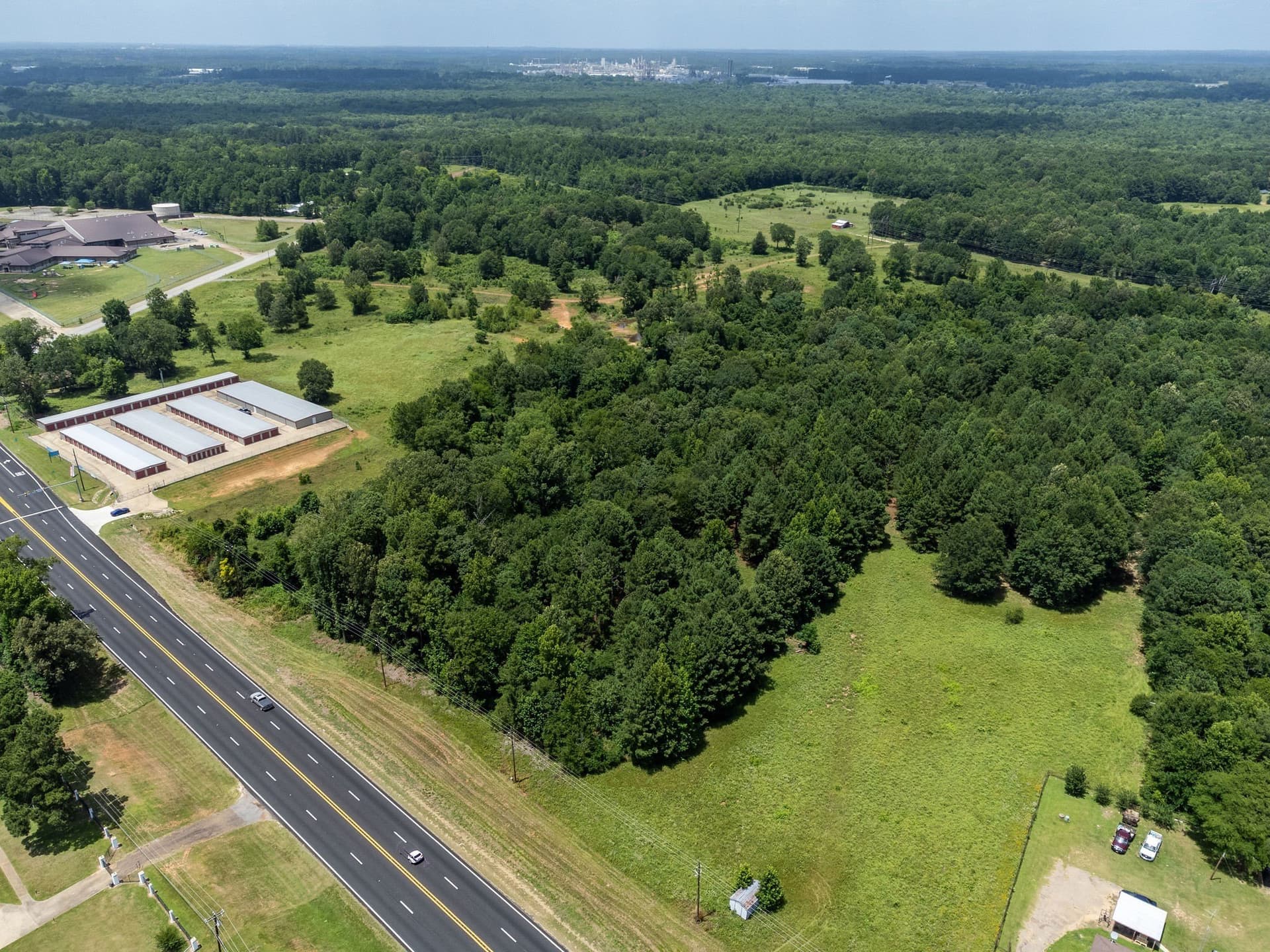 4.17 acres in Gregg County - photo 9