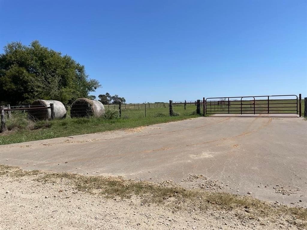 51.92 acres in Falls County gallery image 4