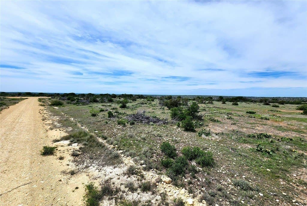 62.96 acres in Val Verde County - photo 6