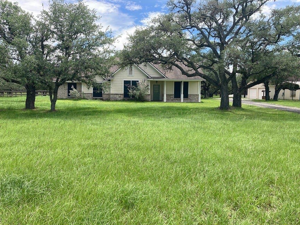 11.22 acres in Colorado County