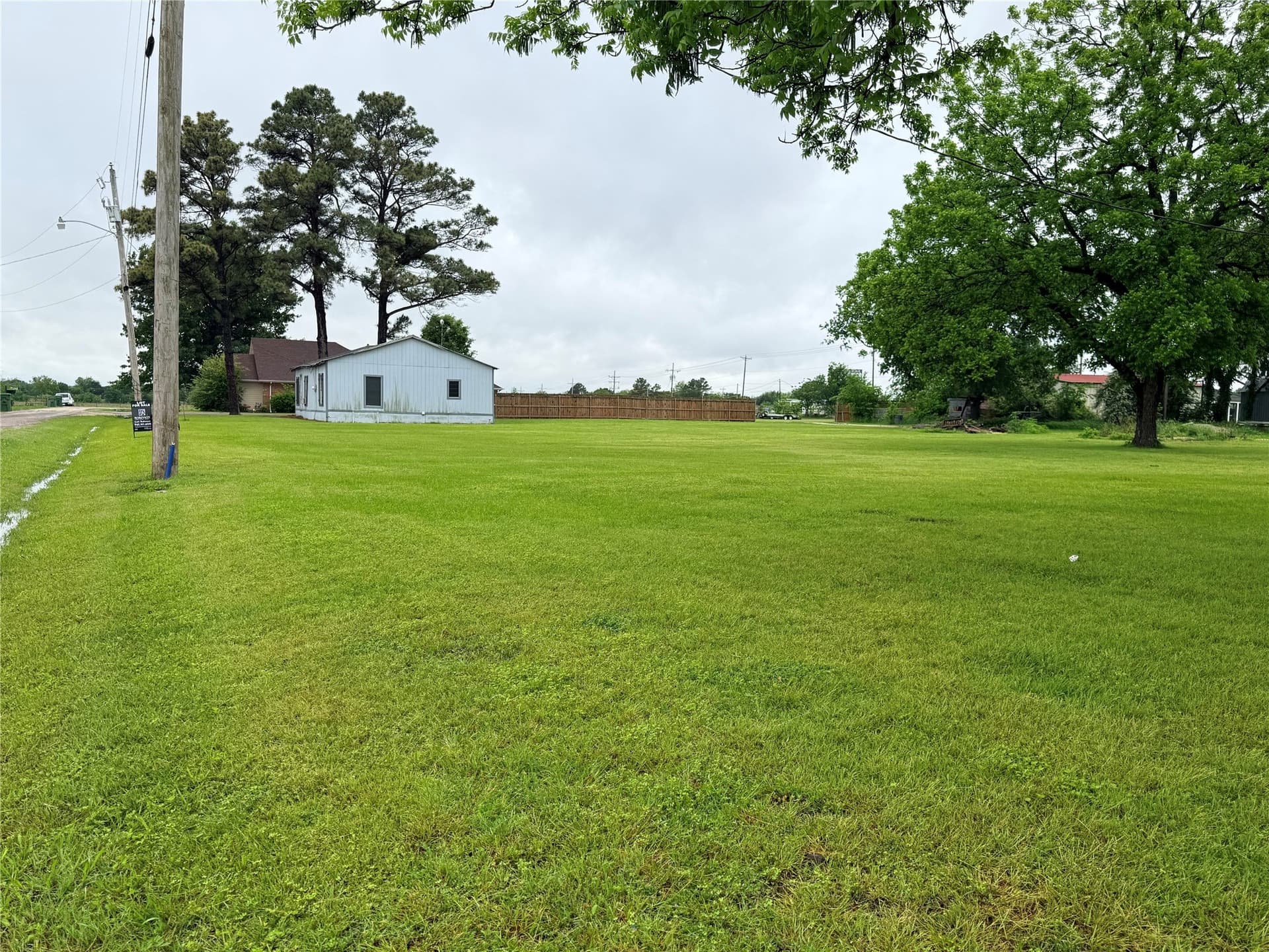 0.92 acres in Grayson County featured view