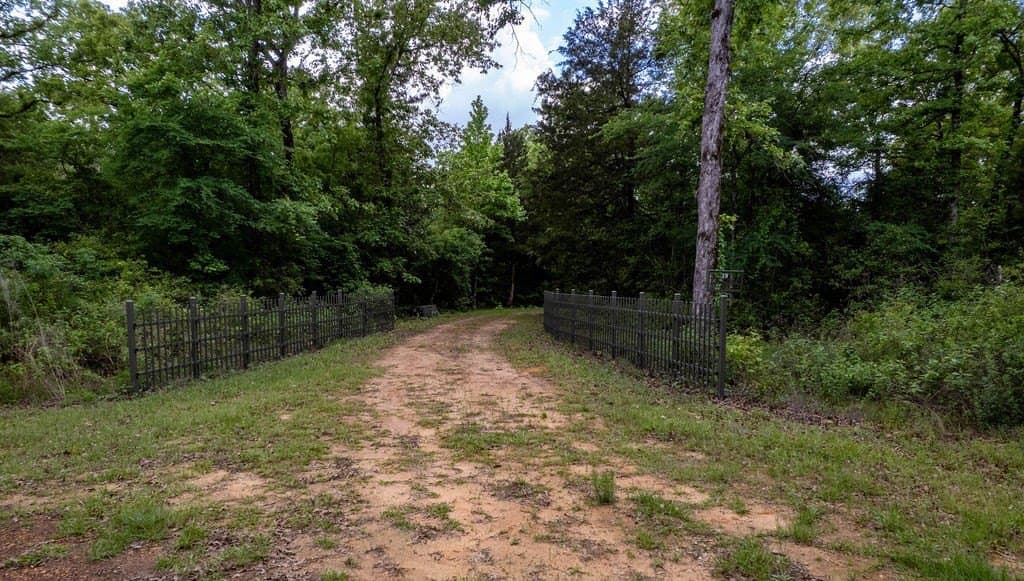 0.75 acres in ANDERSON County gallery image 3