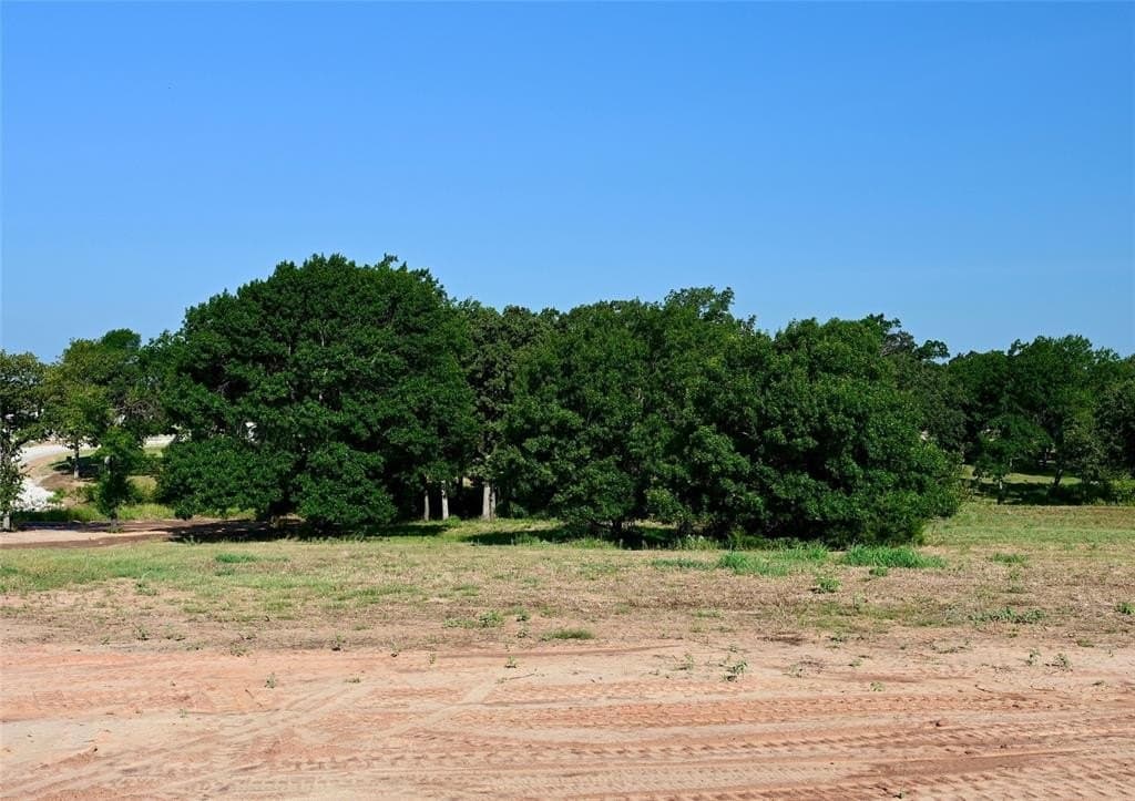 1.85 acres in Parker County gallery image 2