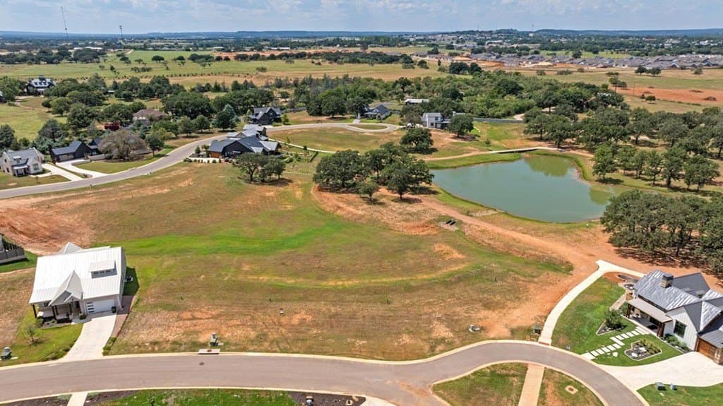 0.23 acres in Gillespie County - photo 10