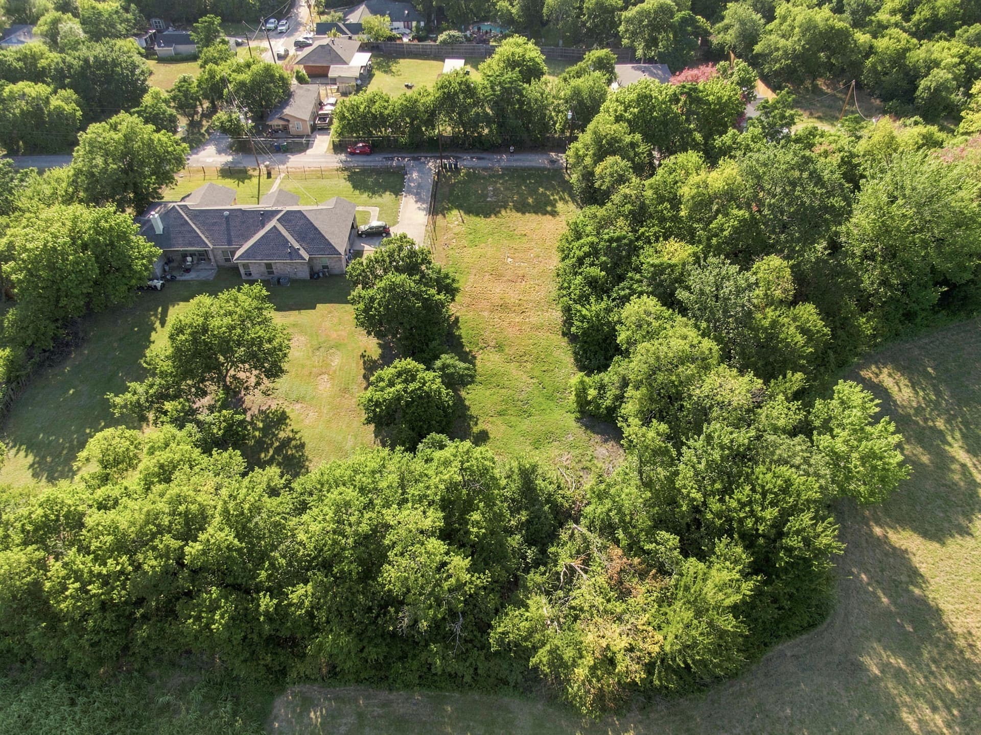 0.38 acres in Ellis County gallery image 4