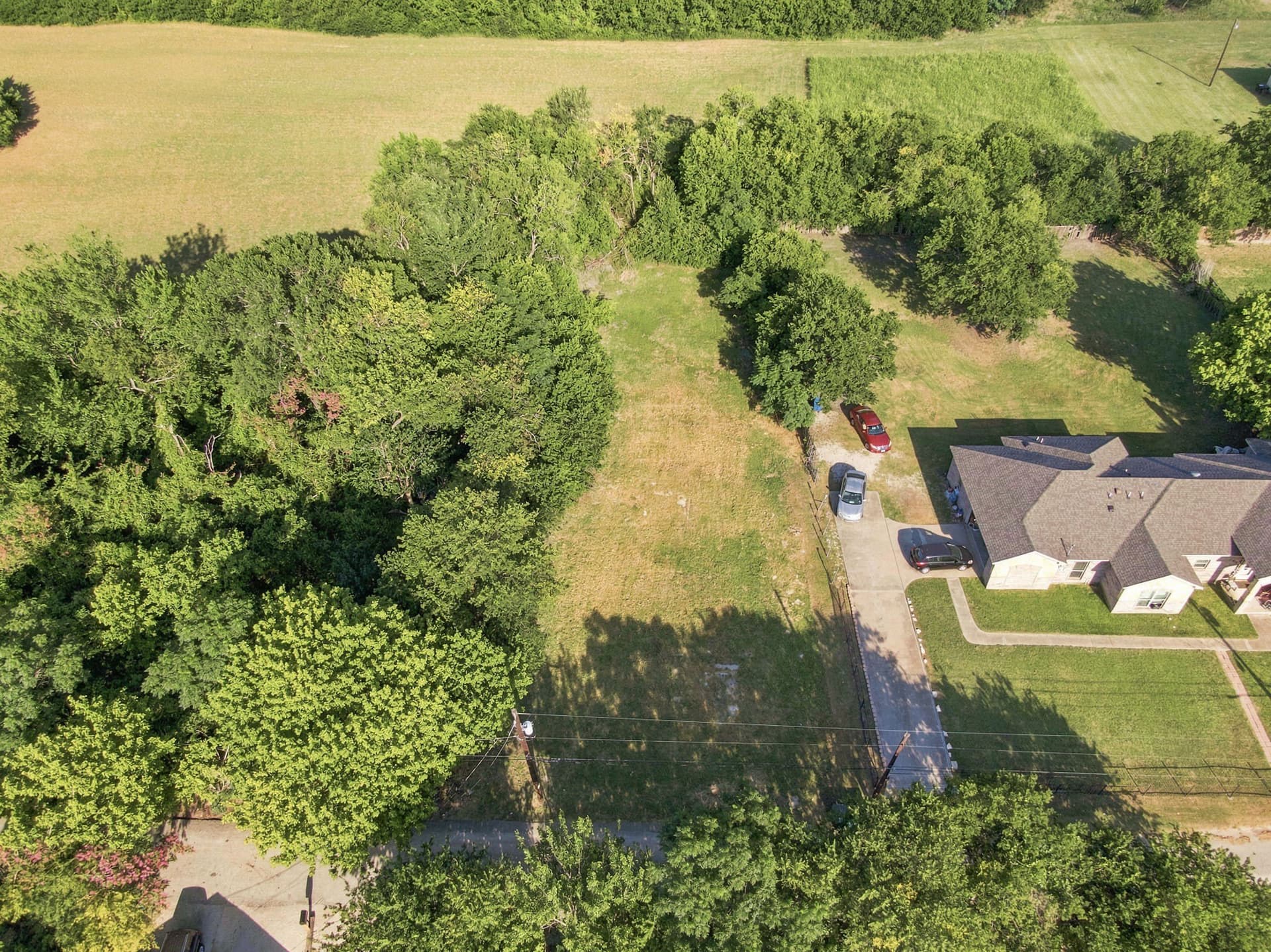 0.38 acres in Ellis County gallery image 3