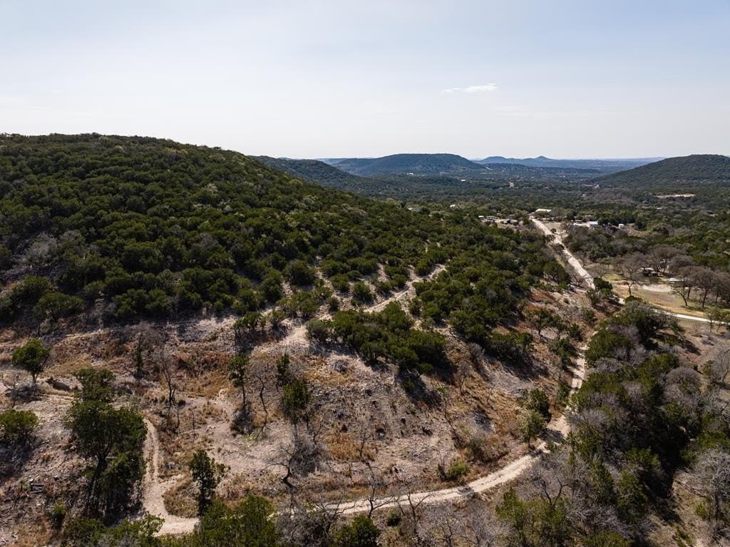 27.1 acres in Kerr County gallery image 3