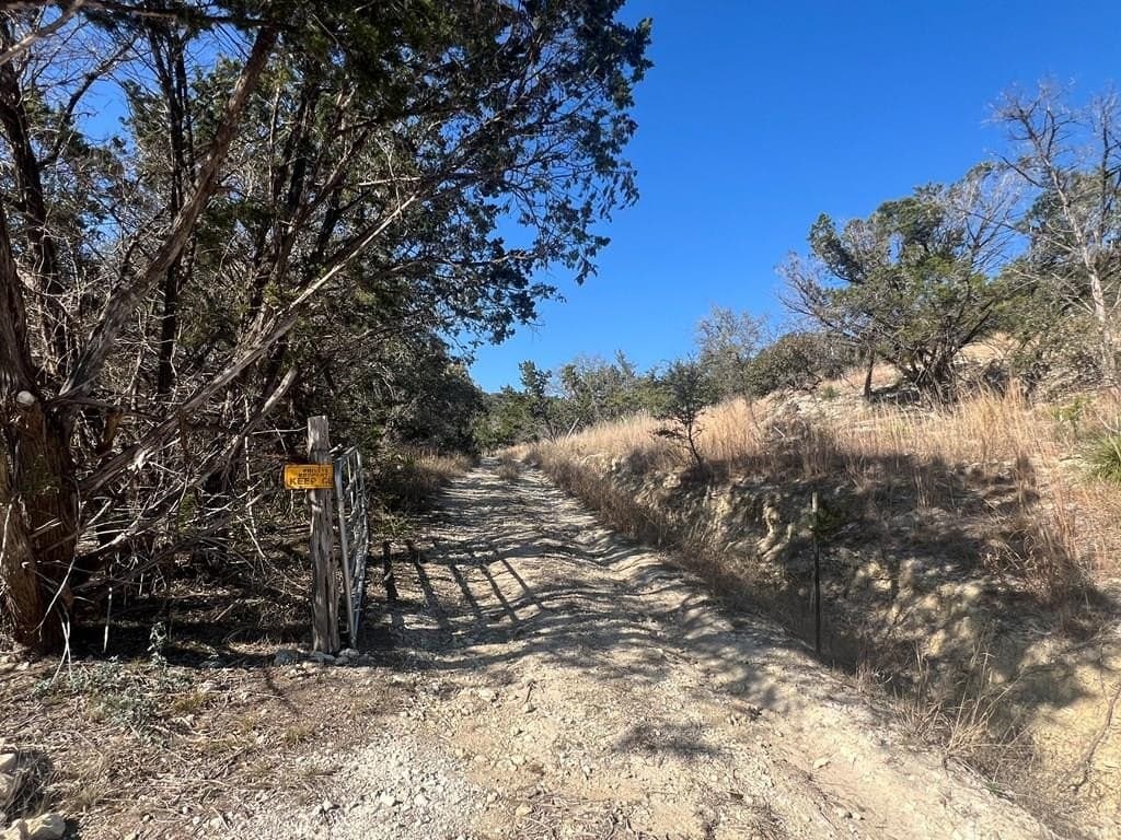 27.1 acres in Kerr County - photo 13