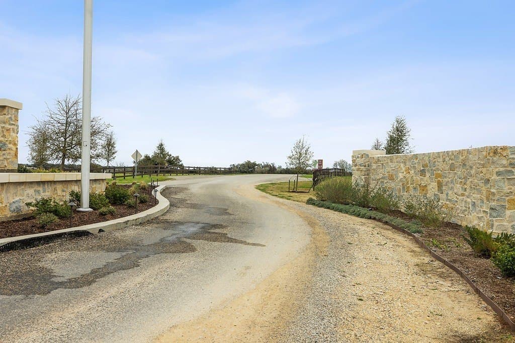 2 acres in Fayette County - photo 8