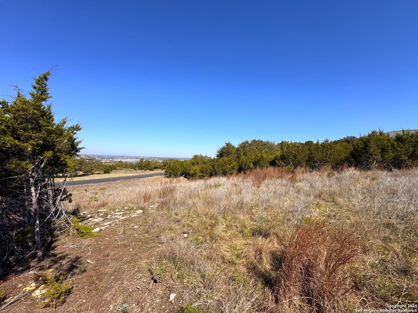 0.94 acres in Comal County - photo 19