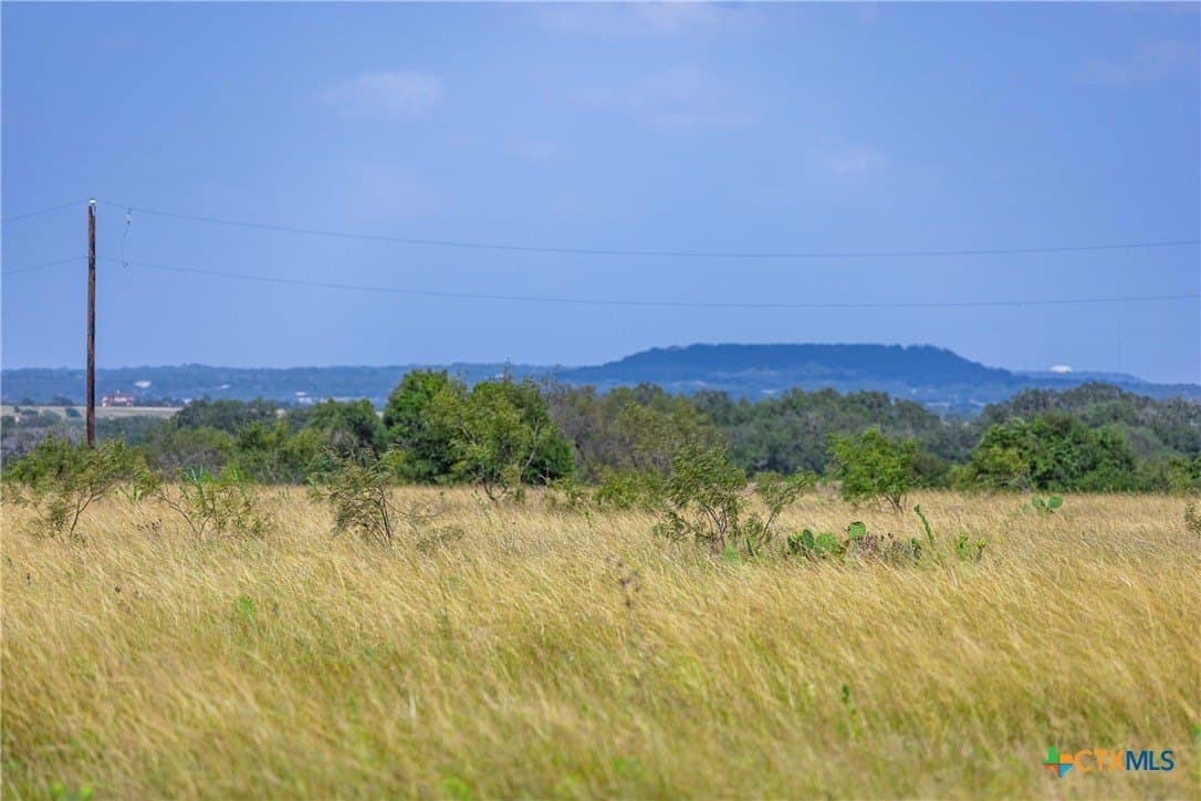 12.5 acres in Burnet County