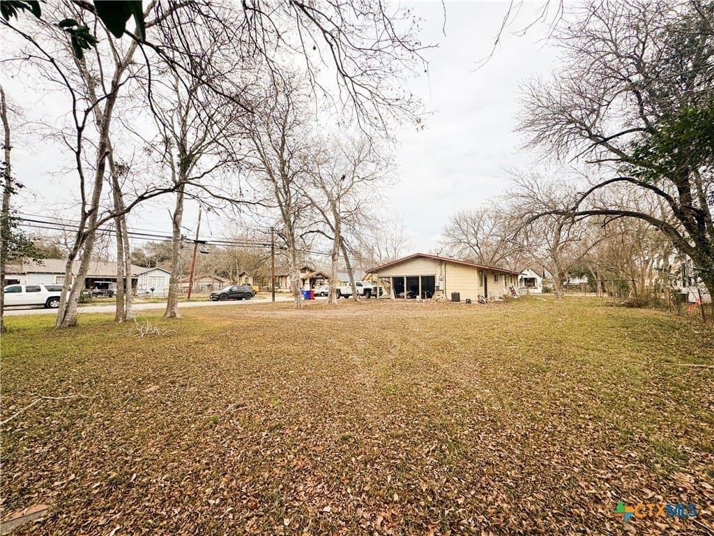 0.14 acres in Gonzales County - photo 7