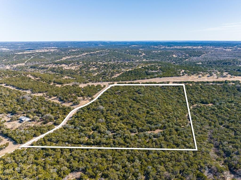 15.27 acres in Kerr County