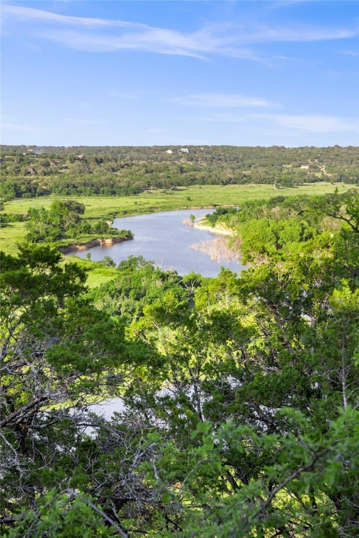 615 acres in Williamson County gallery image 3