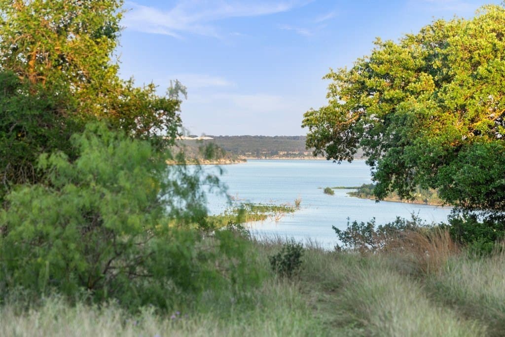 615 acres in Williamson County - photo 17