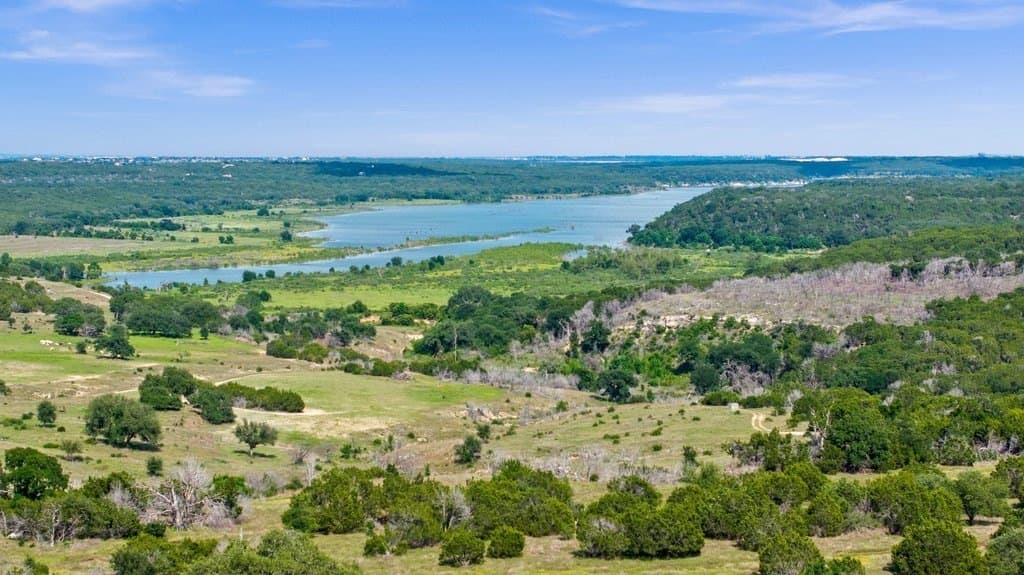 615 acres in Williamson County - photo 8