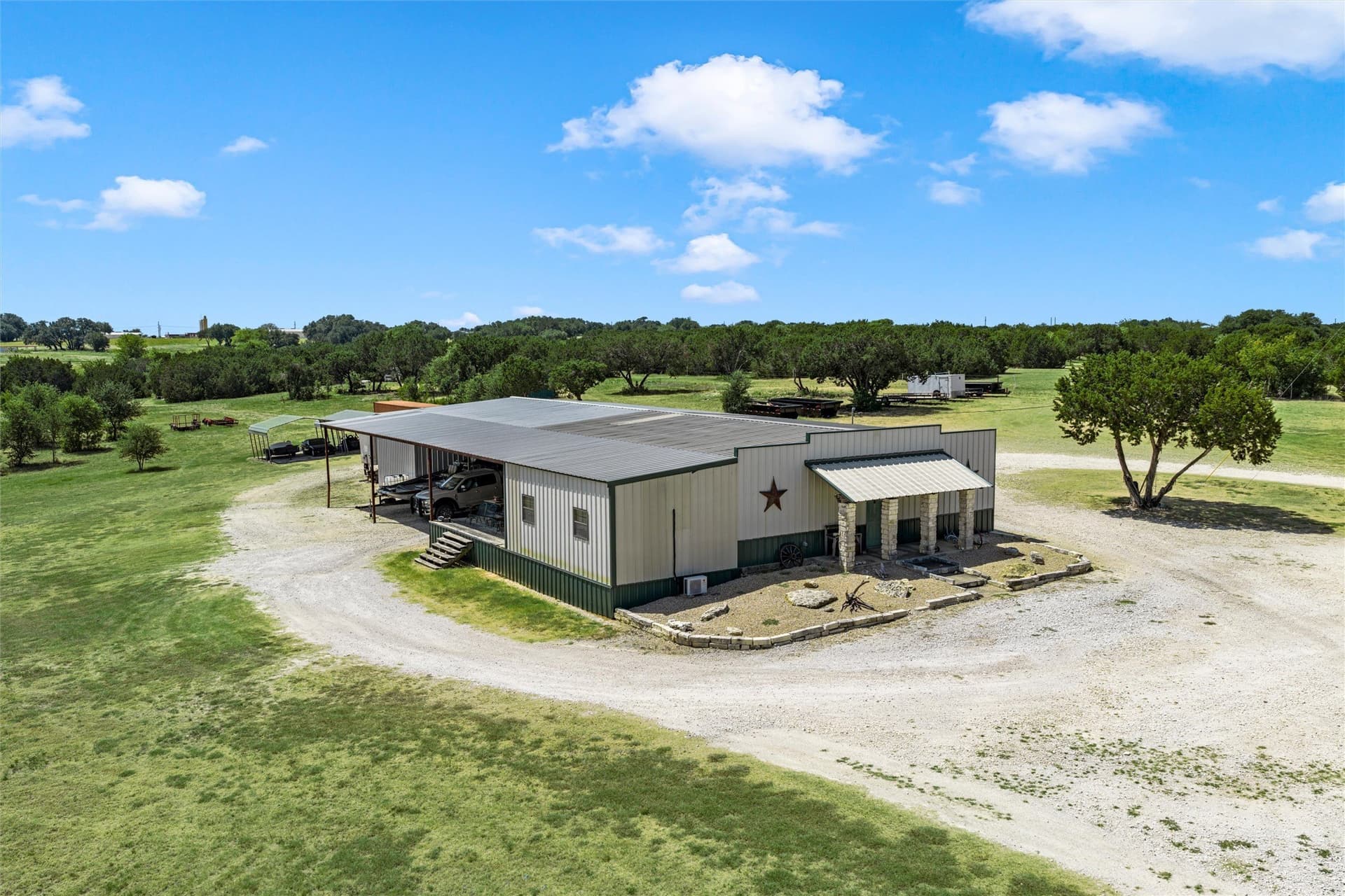 37.08 acres in Hill County - photo 4