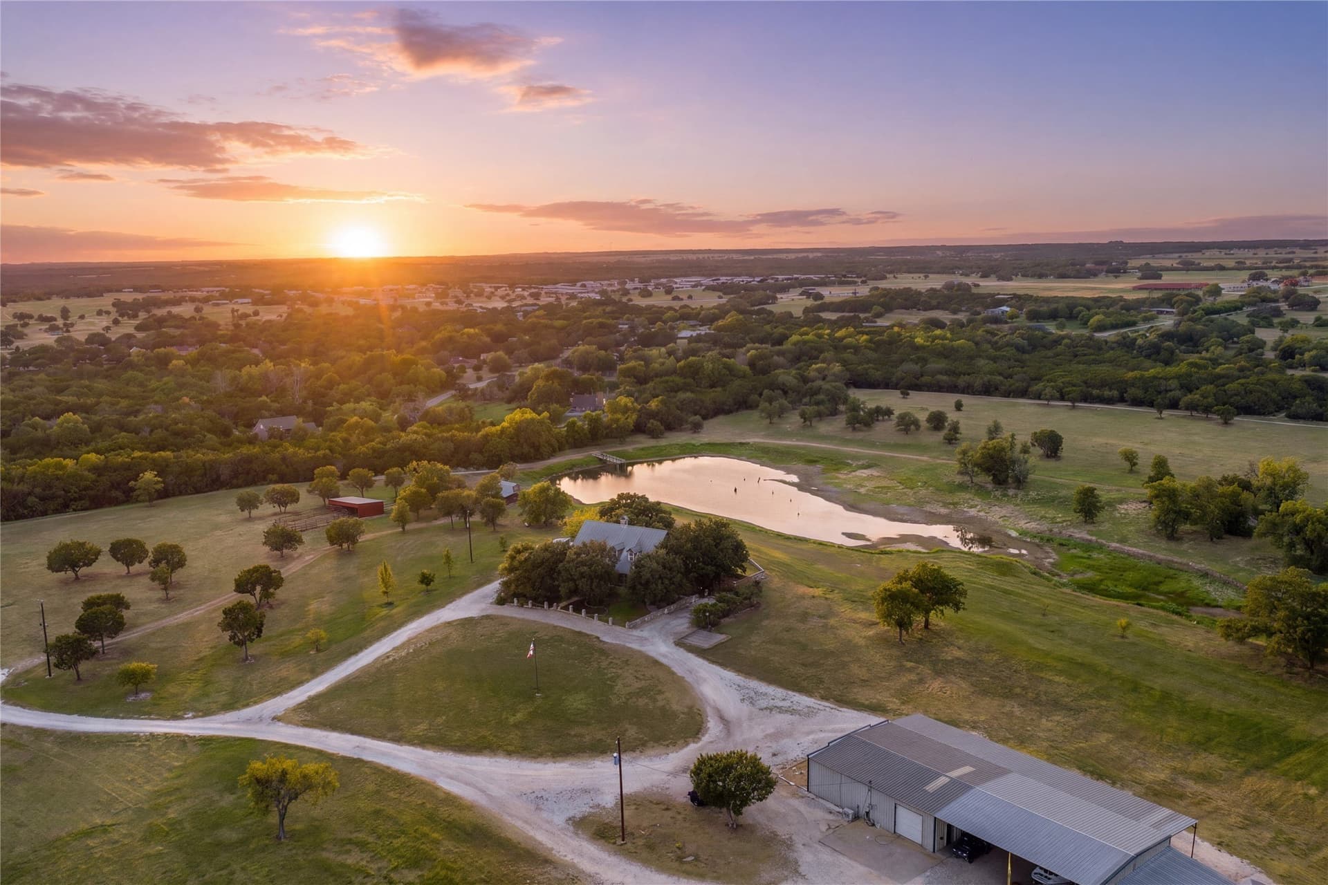 37.08 acres in Hill County