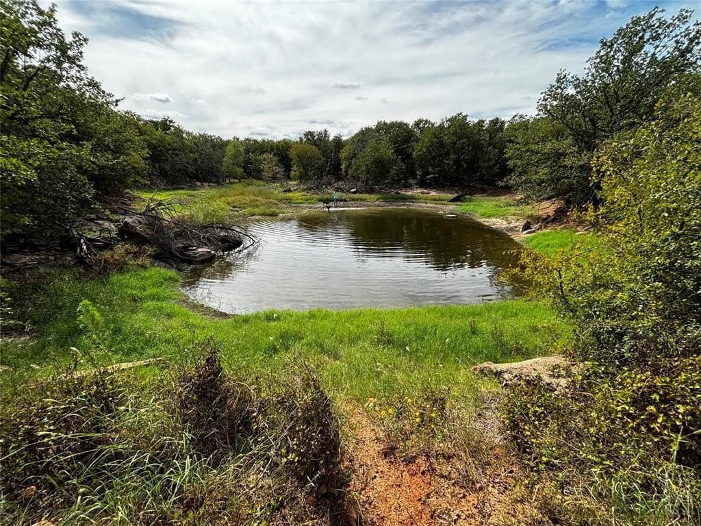 20.72 acres in Comanche County