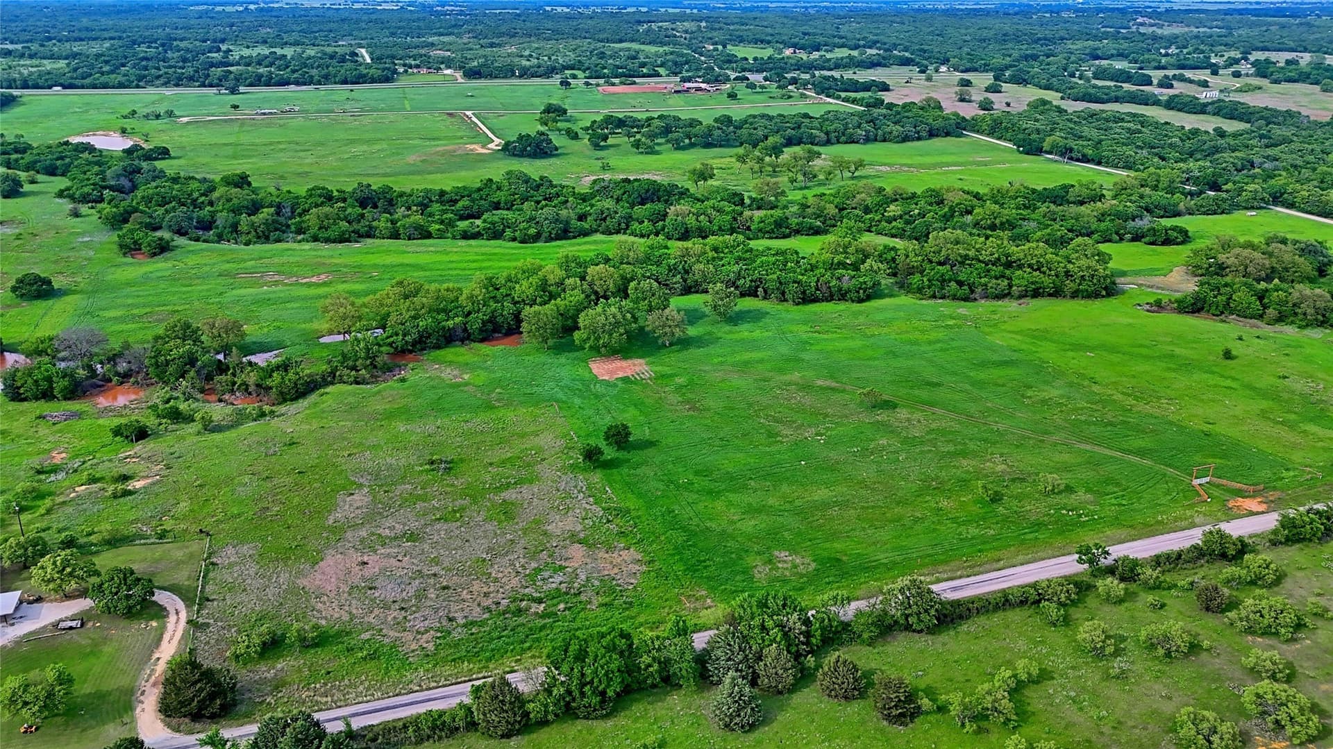 25.88 acres in Montague County - photo 3