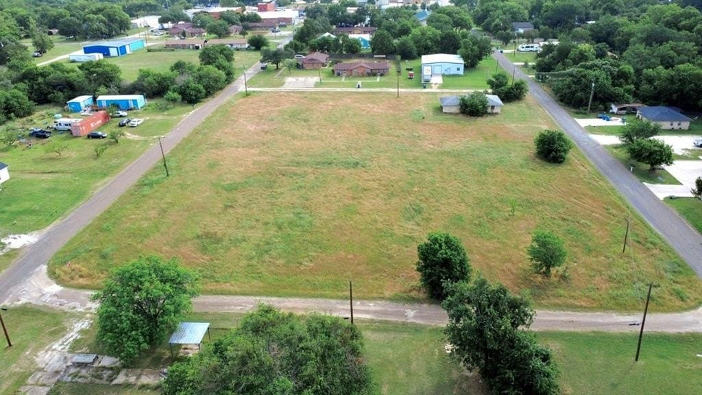 0.34 acres in Navarro County gallery image 4