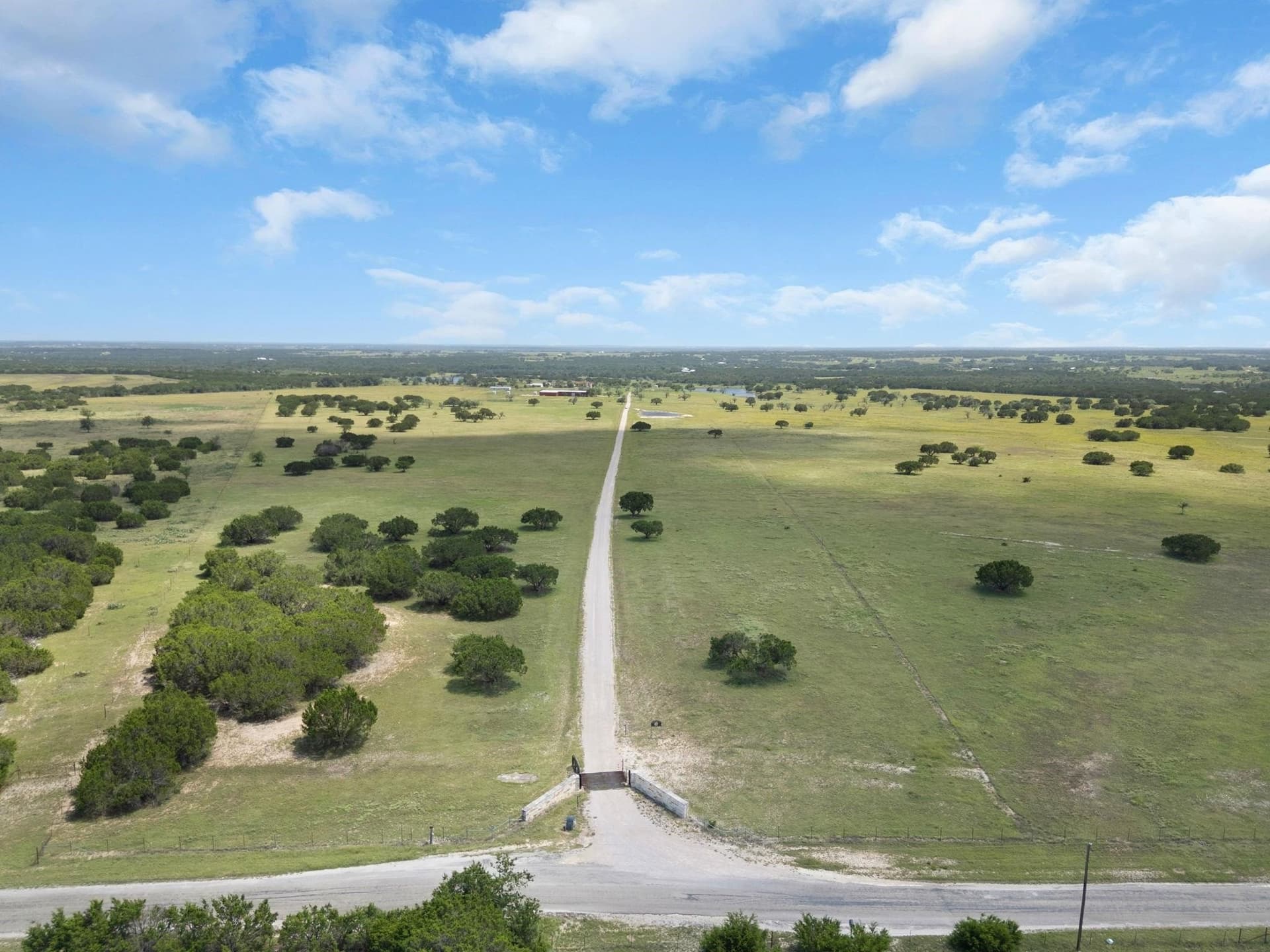 400 acres in Burnet County gallery image 3