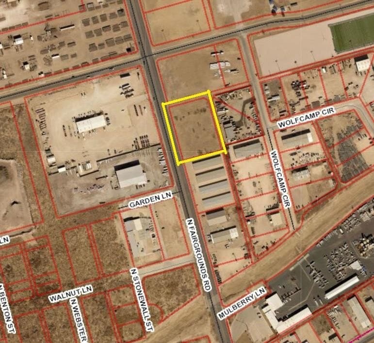 1.51 acres in Midland County