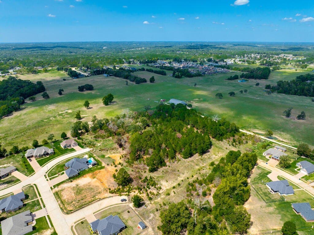 5.49 acres in SMITH County - photo 2