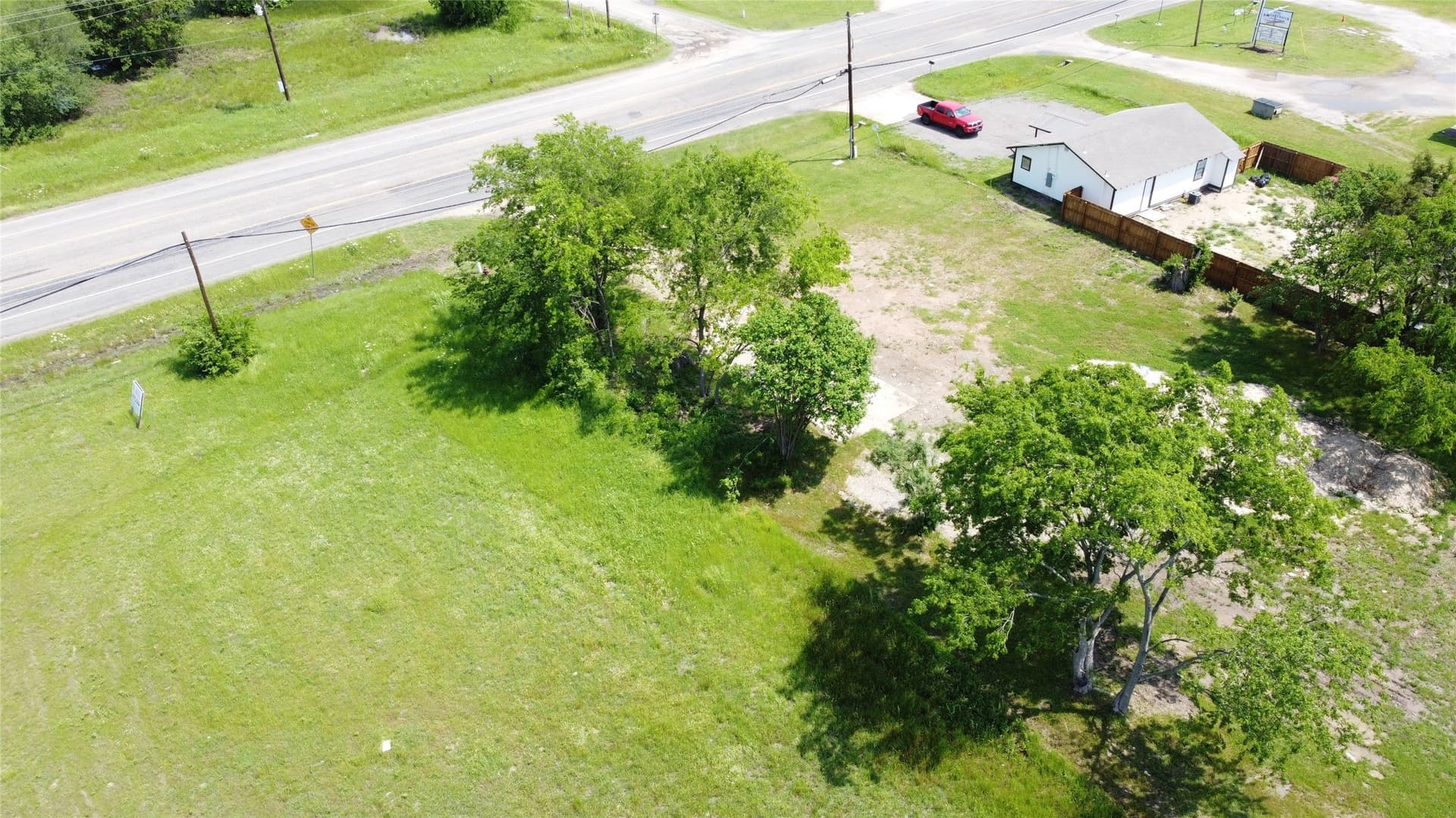 0.83 acres in Hunt County - photo 10