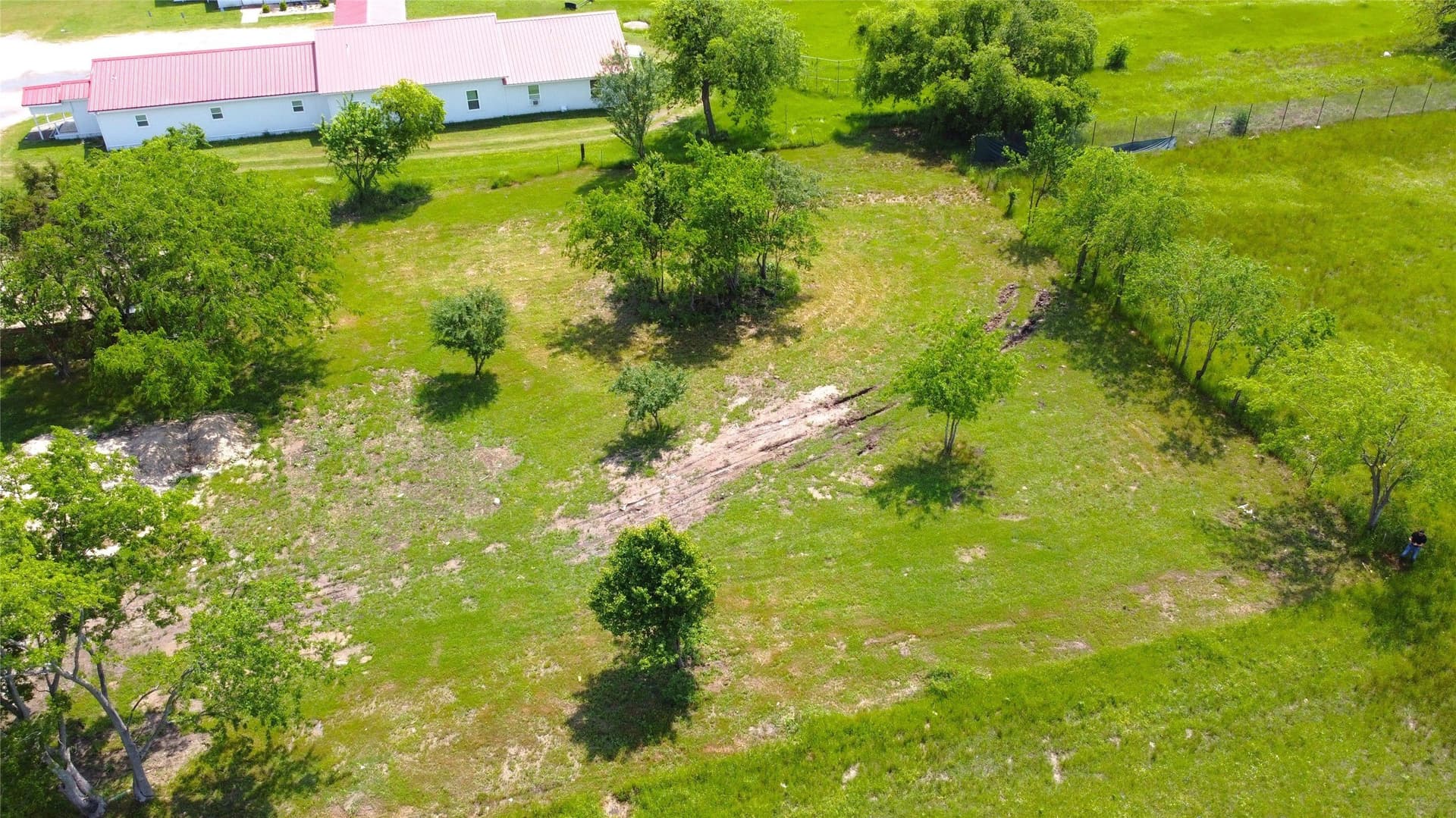 0.83 acres in Hunt County - photo 9