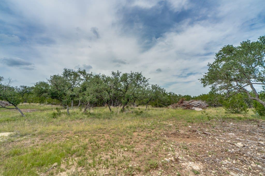 1.04 acres in Medina County gallery image 4