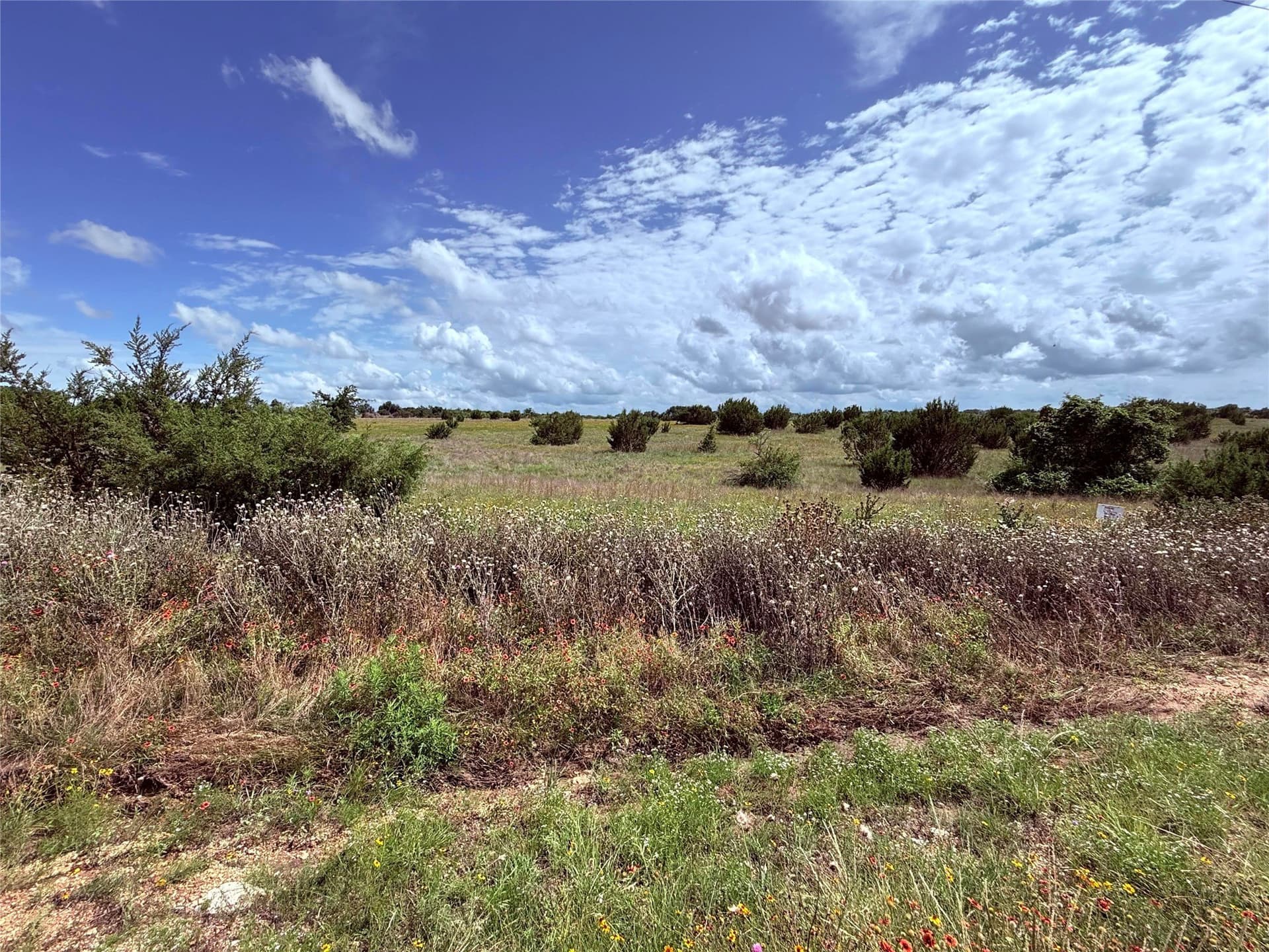 3.15 acres in Hood County gallery image 2