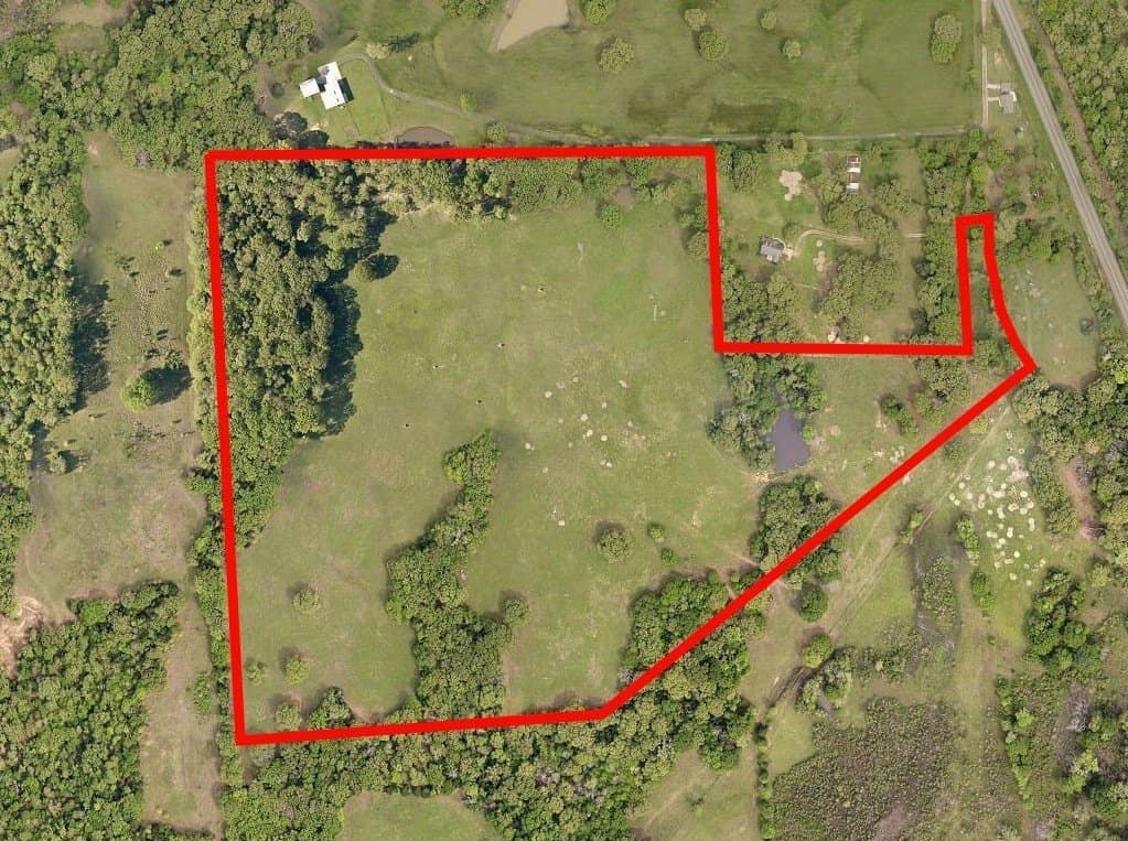 66.2 acres in Henderson County - photo 2