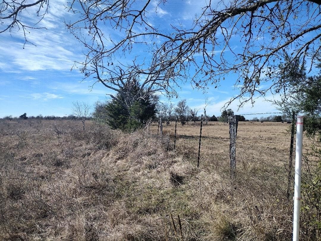 5.01 acres in Van Zandt County - photo 7