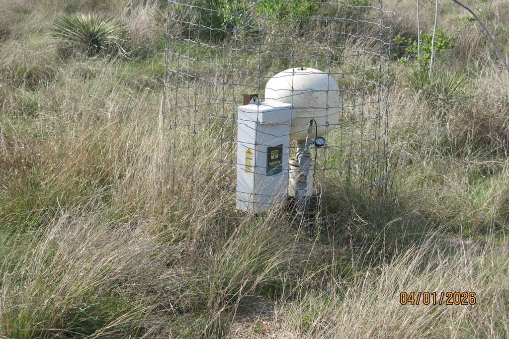 17 acres in Gillespie County - photo 10