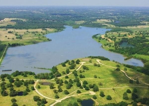 1.45 acres in Henderson County gallery image 3