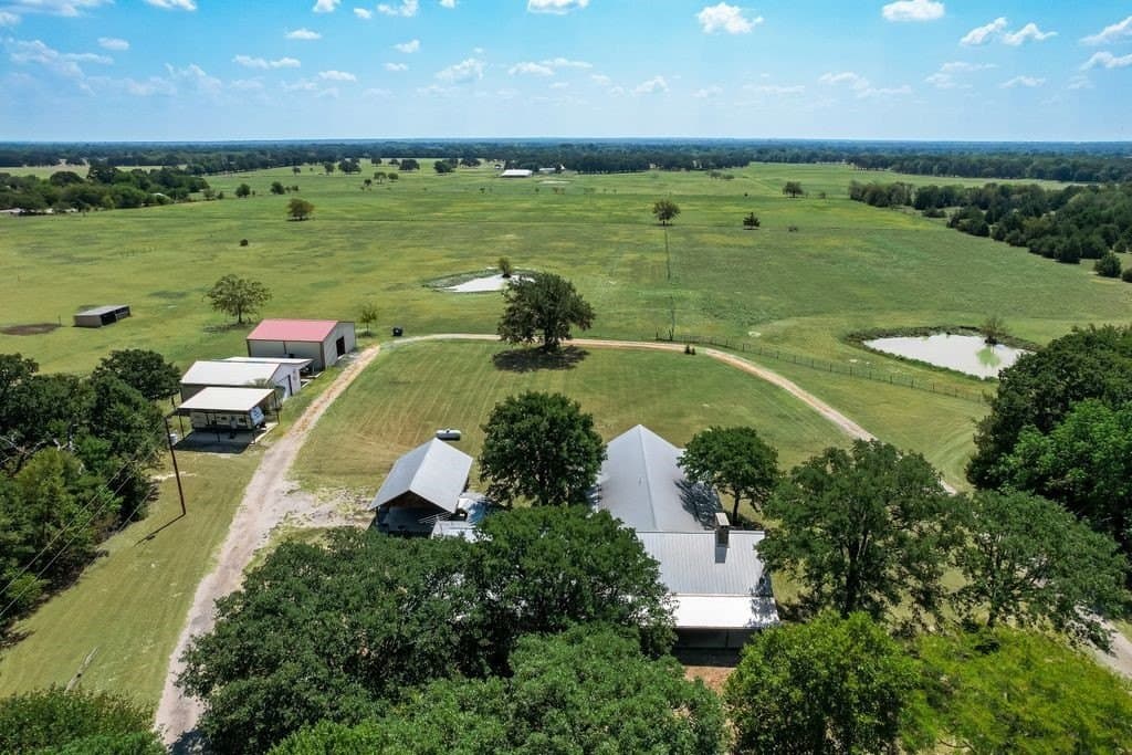 19.05 acres in Van Zandt County - photo 32